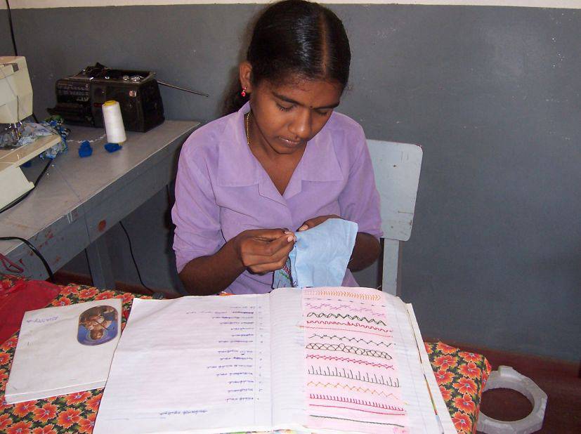 Naaischool Weduwen Nilaveli (2009)