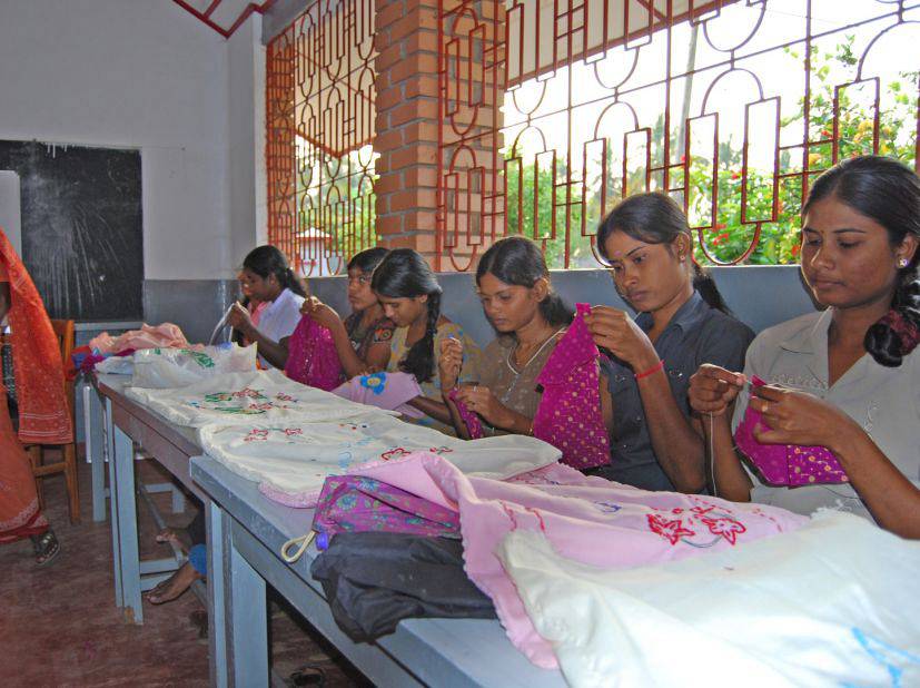 Naaischool Weduwen Nilaveli (2009)