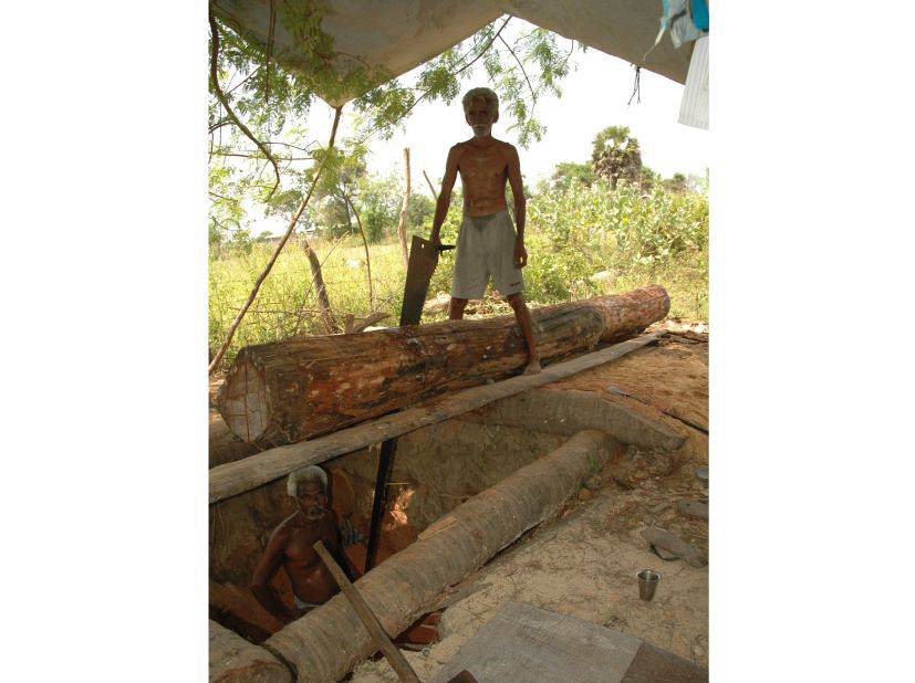 Carpentry apprenticeship for youth (2007)